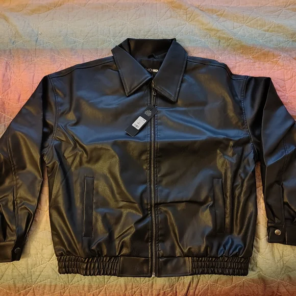 Women's Black Faux Leather Jacket - Picture 3 of 3